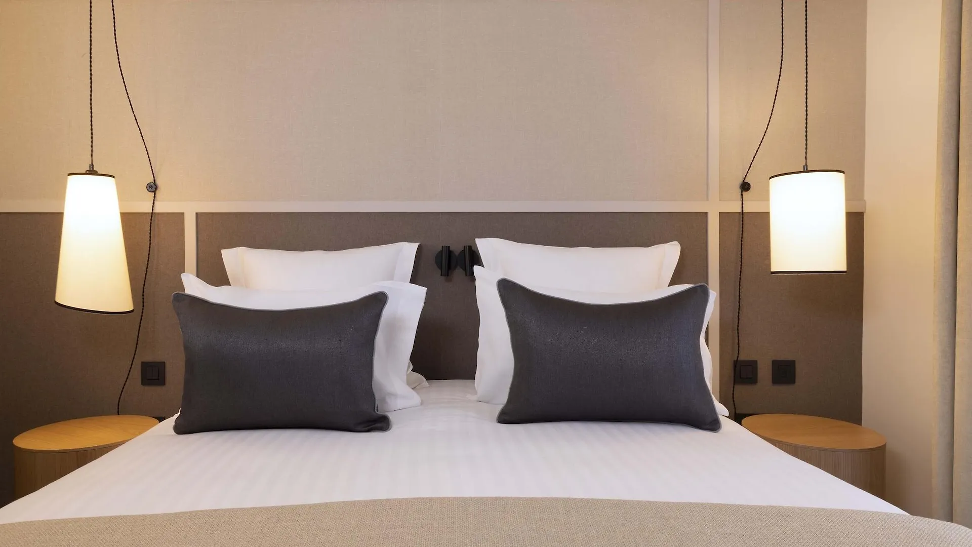 Hotel Toujours & Spa Paris 4*,  Frankreich